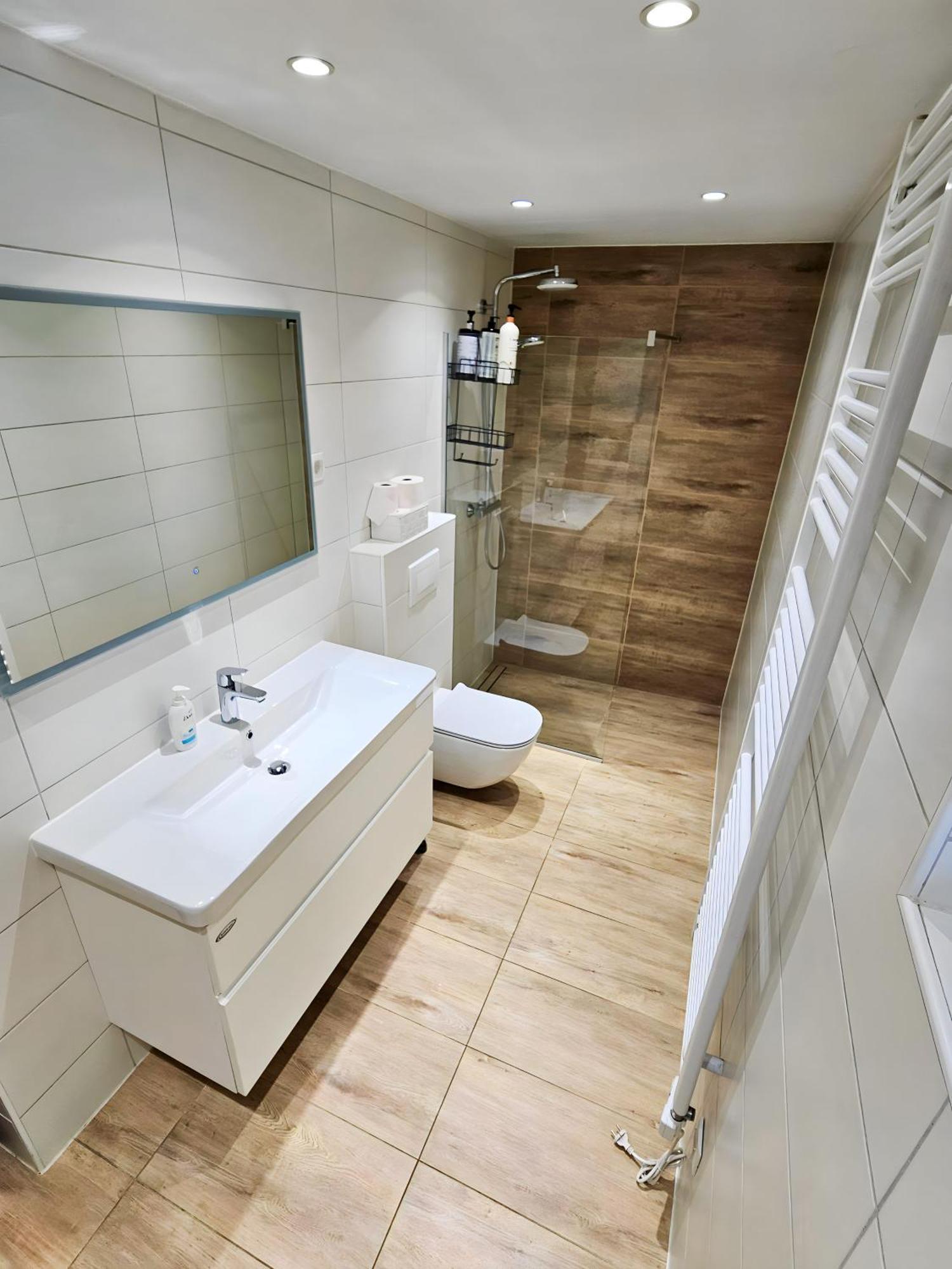 Apartamento Charming Bella Hideout - Adults Only Jesenice Exterior foto